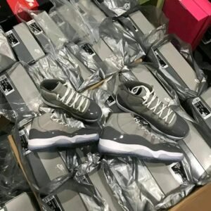 Jordan Shoes Pallet - Image 21