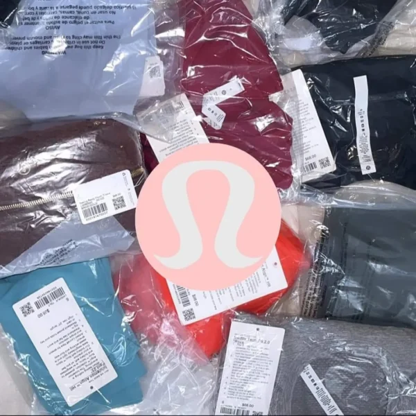 Lululemon Clothing Pallets 1 Looking for wholesale Lululemon clothing pallets? We offer the best deals on bulk orders of high-quality Lululemon activewear.